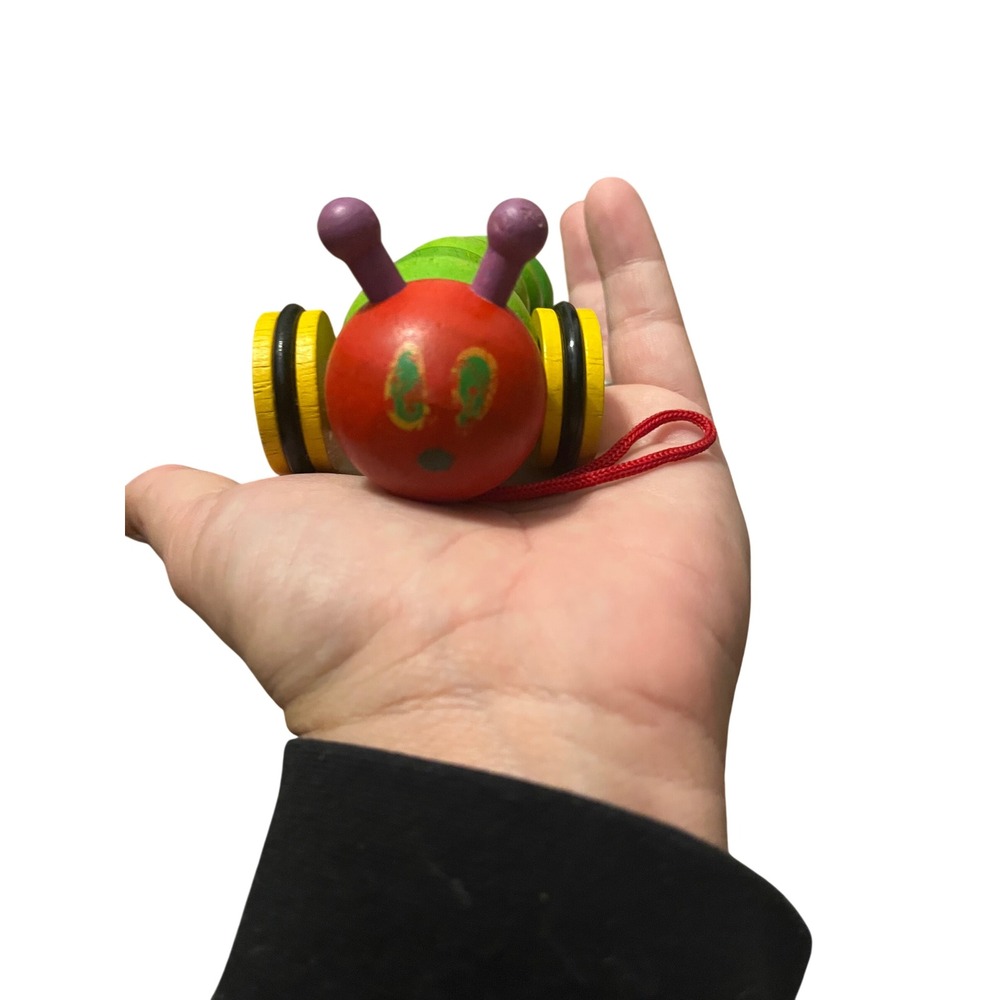 The Very Hungry Caterpillar Wooden Pull Toy Eric Carle Toddler‎ Wiggle Toy
